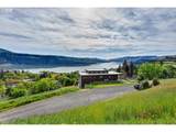  Columbia Dr - Photo 1