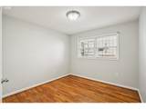10985 Holgate Blvd - Photo 24