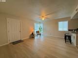 934 Pacific Ave - Photo 3