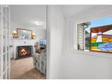 6984 Finisterre Ave - Photo 10