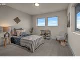 15777 Vanderwood Ave - Photo 33