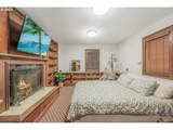 4224 Melville Ave - Photo 19