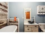 3103 Fremont St - Photo 21