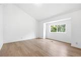 7048 Glacier Dr - Photo 12