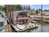 100 Harney St - Photo 2