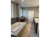 11301 Cascade View Dr - Photo 17