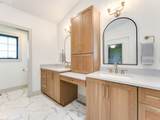 17630 Webfoot Rd - Photo 20