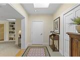 305 Montgomery St - Photo 2