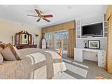 305 Montgomery St - Photo 28