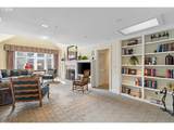 305 Montgomery St - Photo 7