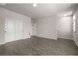 5093 Davis Rd - Photo 4