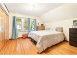 2406 30TH Ave - Photo 19