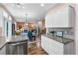 29800 Riverview Dr - Photo 16