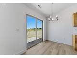 219 Sparrow St - Photo 19