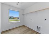 219 Sparrow St - Photo 20