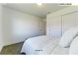 219 Sparrow St - Photo 4