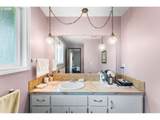 701 Foothills Dr - Photo 18