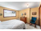 701 Foothills Dr - Photo 20