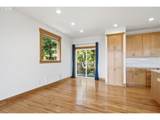 670 Hillsdale St - Photo 22