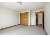 670 Hillsdale St - Photo 34