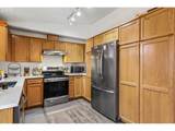 608 Sumner St - Photo 11