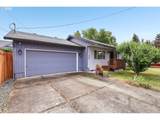 608 Sumner St - Photo 2