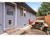 608 Sumner St - Photo 22