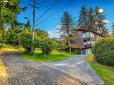 907 5TH St - Photo 1