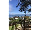 907 5TH St - Photo 10