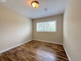 250 44TH St - Photo 15