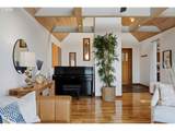 3360 Fairmount Blvd - Photo 11