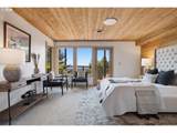 3360 Fairmount Blvd - Photo 23
