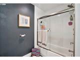 411 Flanders St - Photo 25