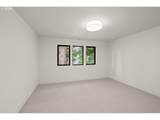 530 8TH St - Photo 32