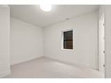 530 8TH St - Photo 36