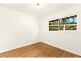12747 Holladay St - Photo 18