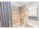 1040 Naito Pkwy - Photo 23