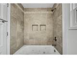 5675 Jennings Ave - Photo 27