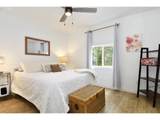 2410 Tarbell Ave - Photo 11