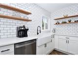 2410 Tarbell Ave - Photo 8