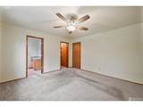 240 St James Pl - Photo 13
