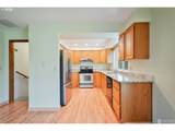 240 St James Pl - Photo 9