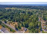 9905 Sandridge Rd - Photo 3