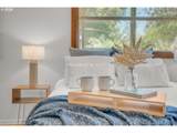 11810 Siskiyou St - Photo 32