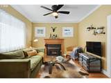 1028 Cascade Ave - Photo 4