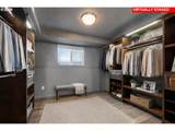 907 18TH St - Photo 12