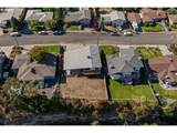 907 18TH St - Photo 41