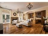 1677 Leslie Ln - Photo 11