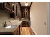 1677 Leslie Ln - Photo 21