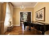1677 Leslie Ln - Photo 8